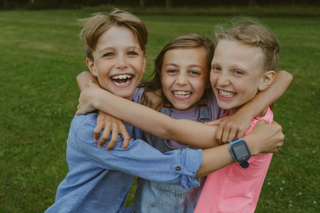 skolebørn med xplora