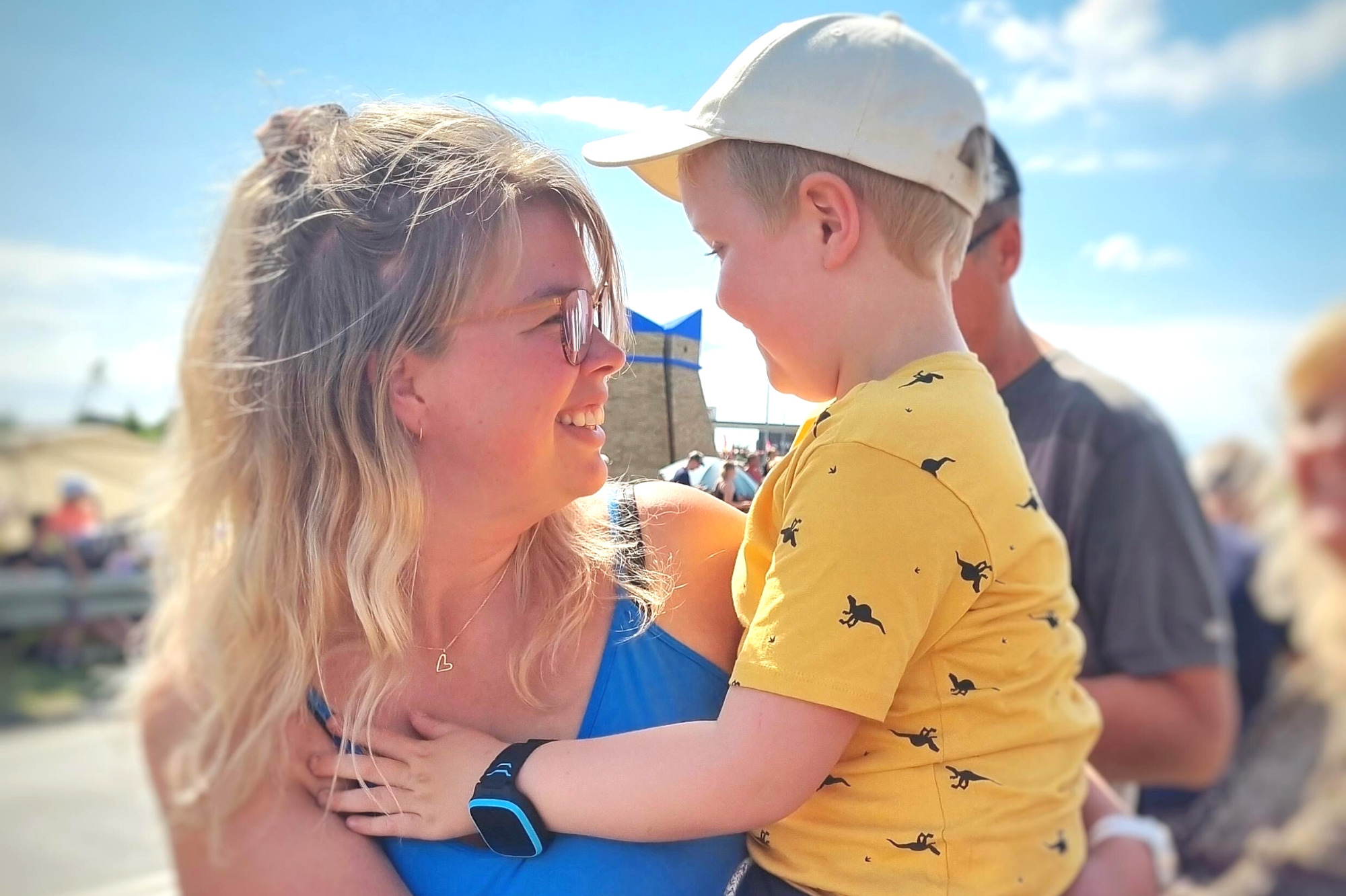 Er det klogt at købe et smartwatch til et barn?