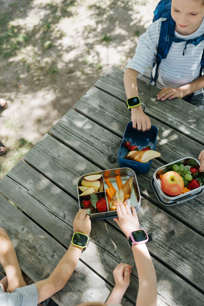 Xplora ur og madpakke Xplora smartwatch med i skole